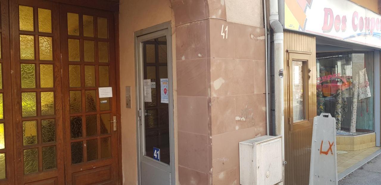 Hebergement-Luxeuil-Les-Bains Exterior foto